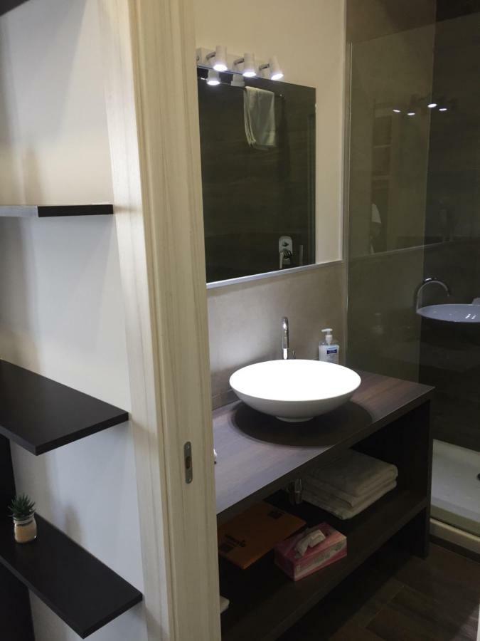 Residenza Garibaldi Apartment Наполи Екстериор снимка