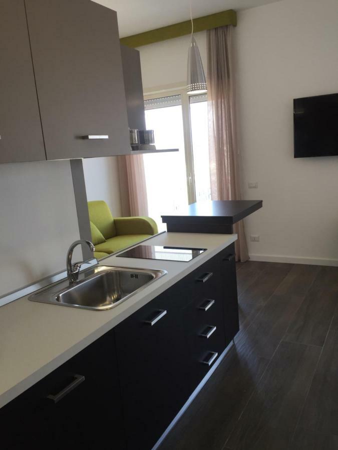 Residenza Garibaldi Apartment Наполи Екстериор снимка