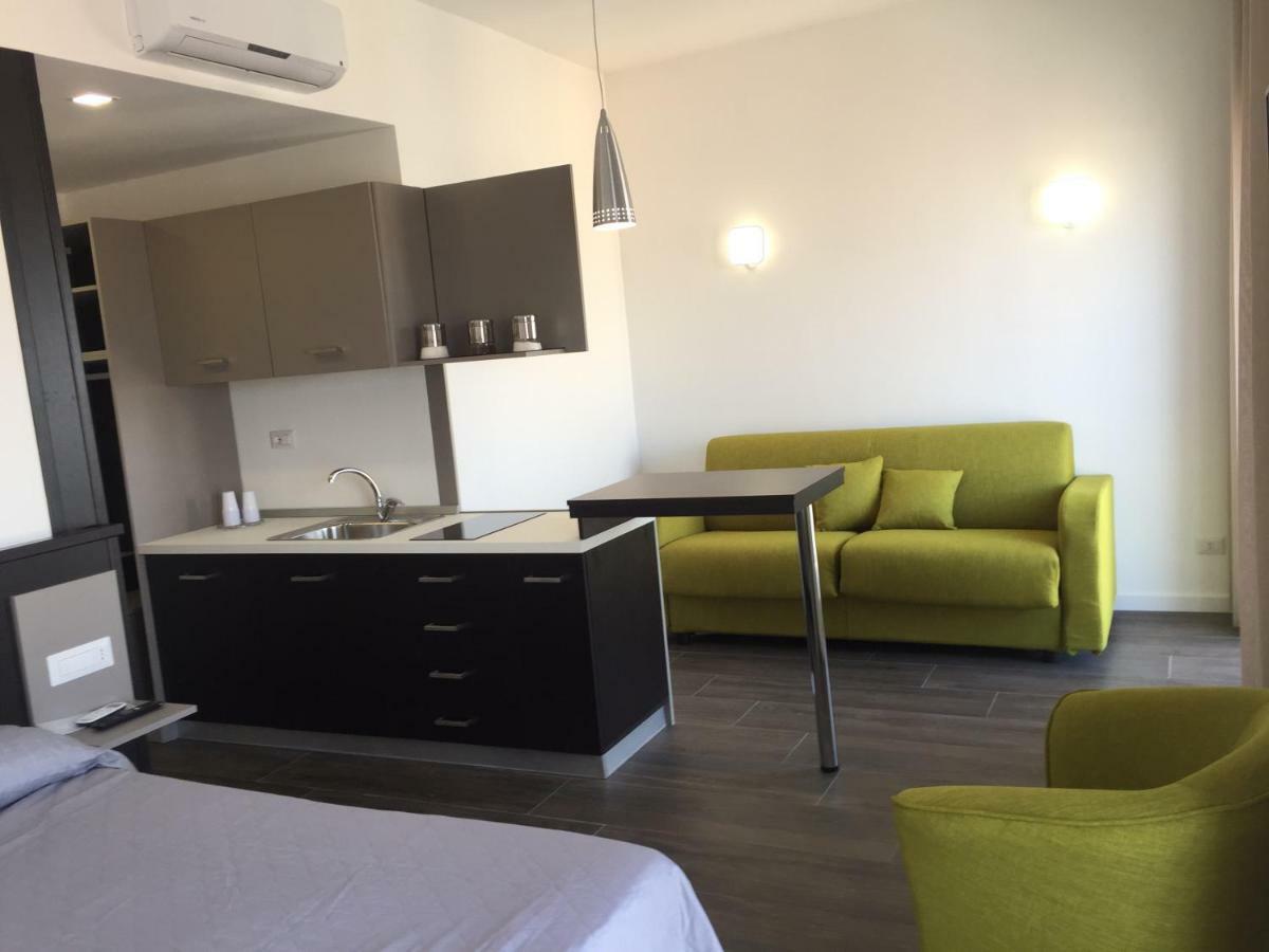 Residenza Garibaldi Apartment Наполи Екстериор снимка
