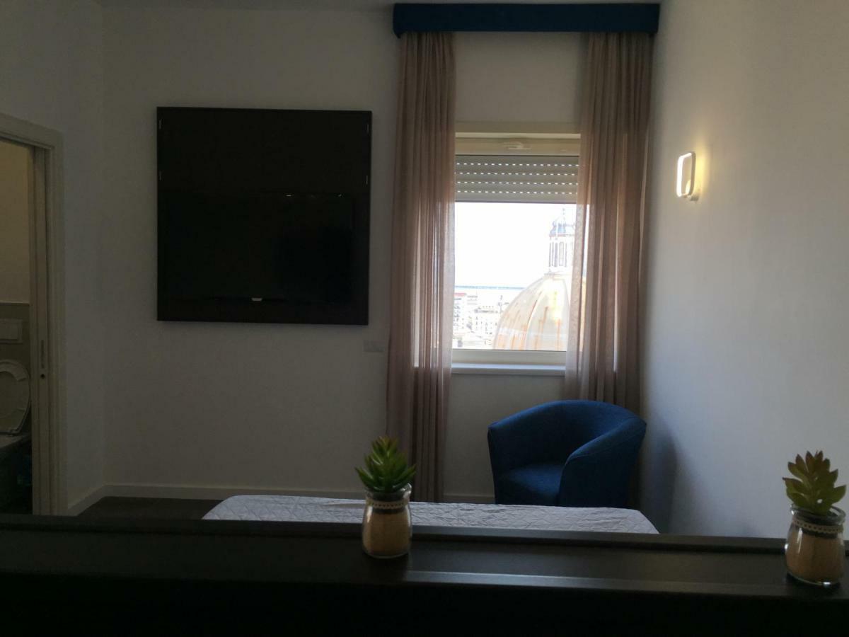 Residenza Garibaldi Apartment Наполи Екстериор снимка